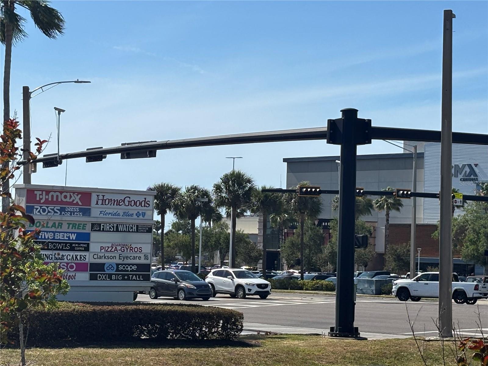 Image 43 of 44 For 2749 Countryside Boulevard 14