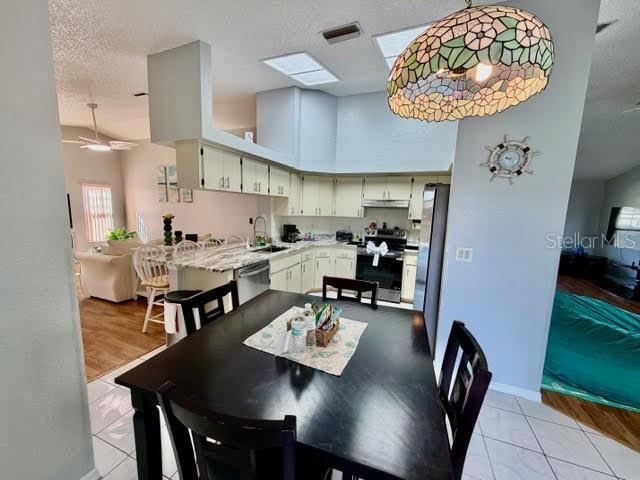 Image 9 of 20 For 11263 Murraysville Drive