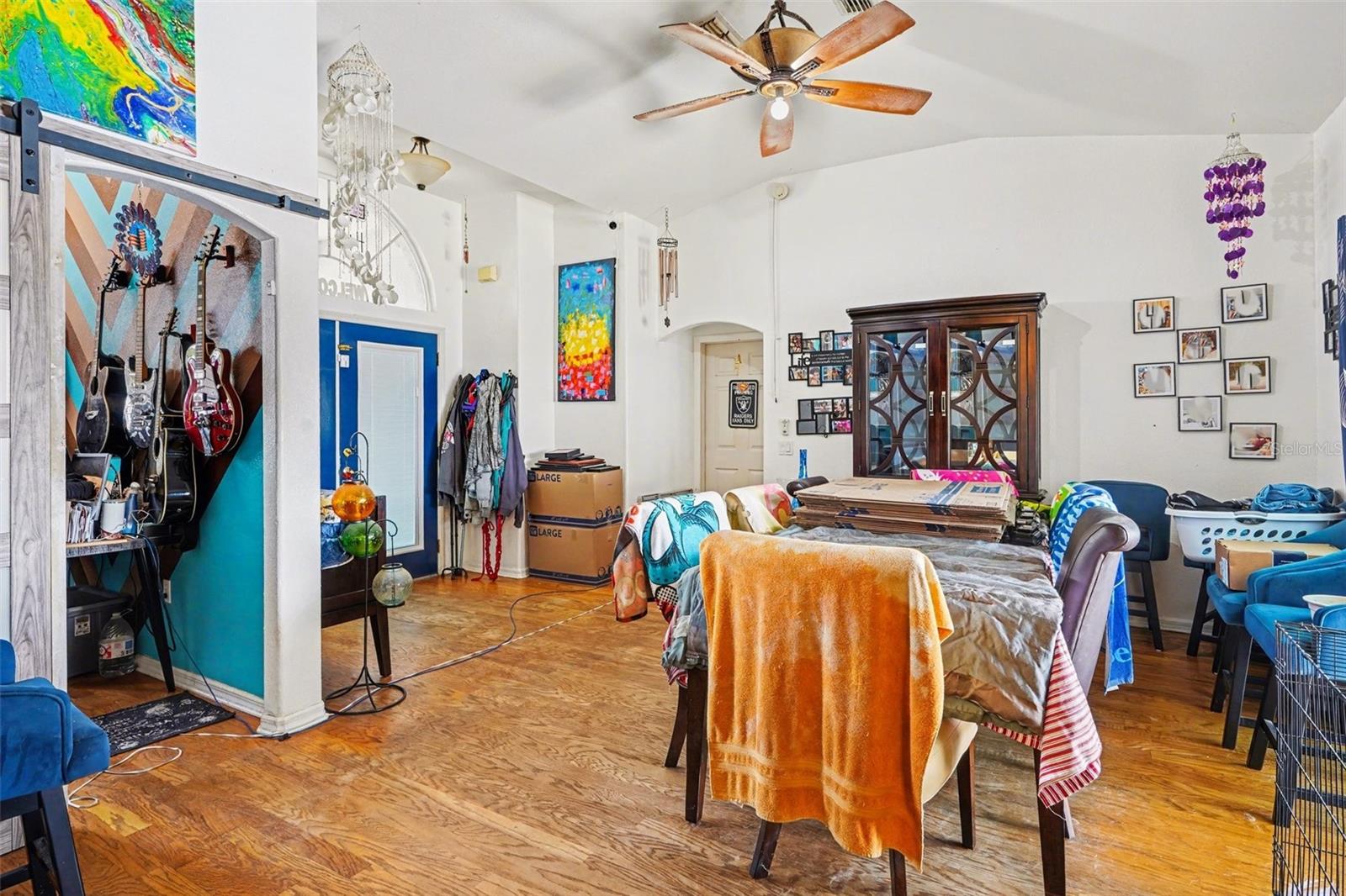 Image 21 of 28 For 1464 Bluff Loop