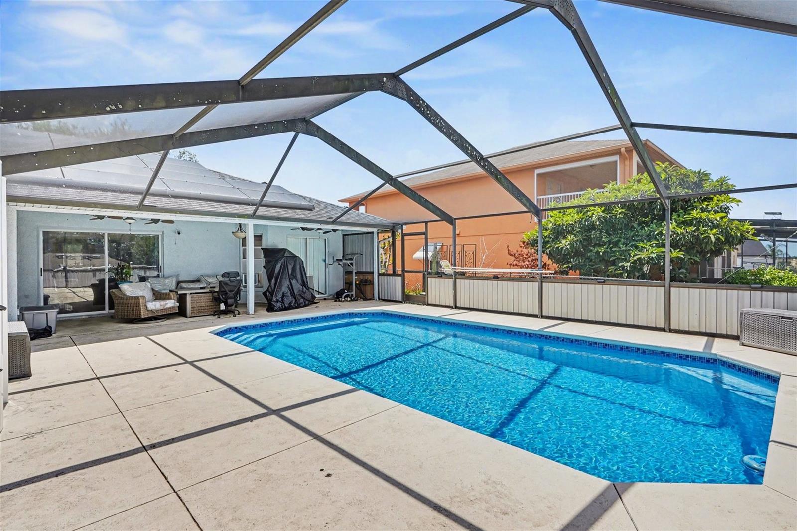 Image 23 of 28 For 1464 Bluff Loop