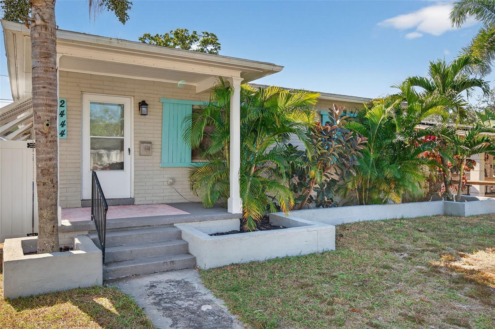 Details for 2444 34th Avenue N, ST PETERSBURG, FL 33713