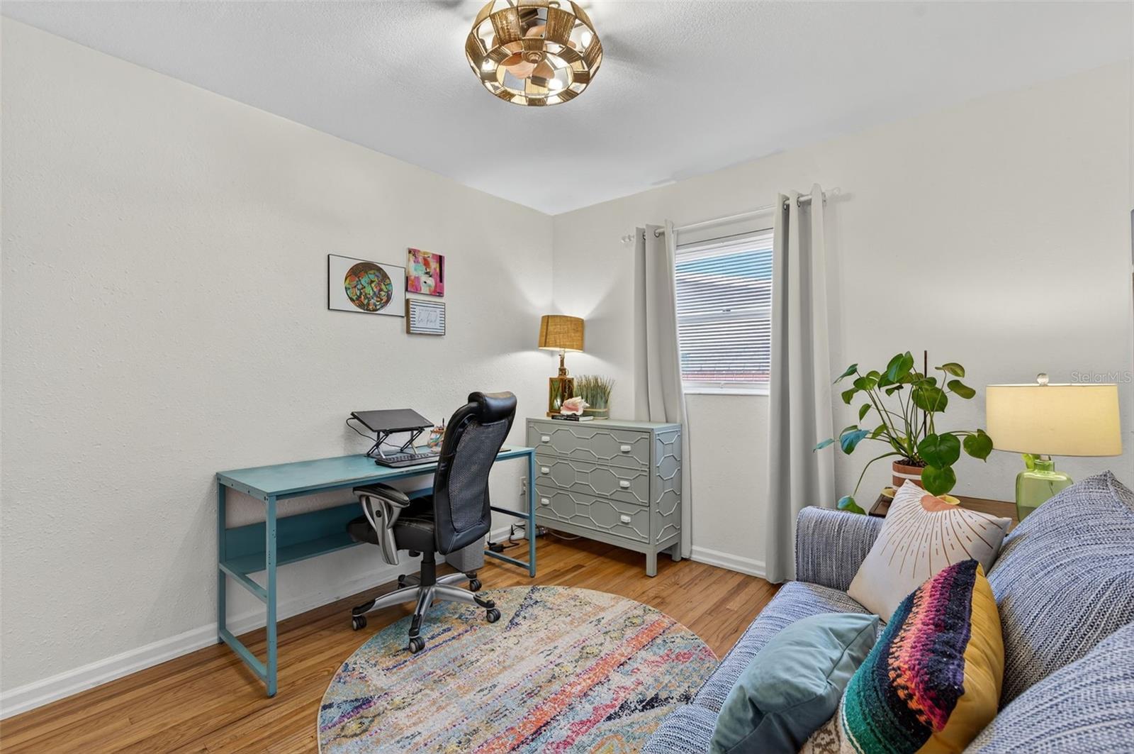 Image 29 of 53 For 2444 34th Avenue N