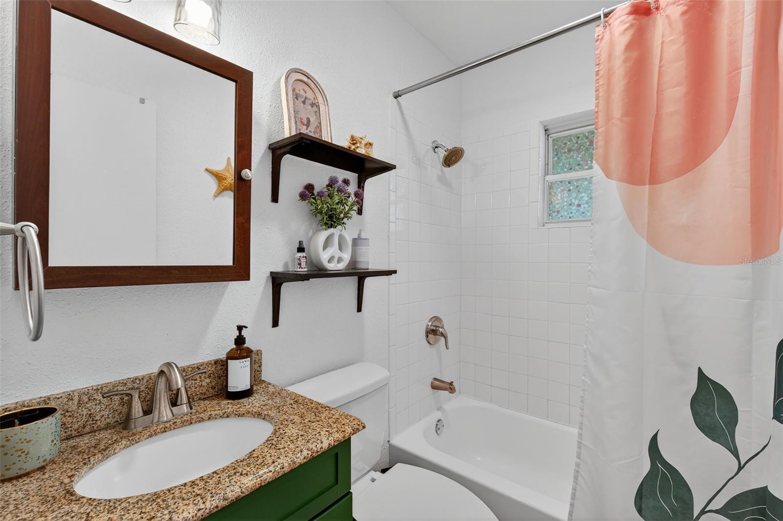 Image 31 of 53 For 2444 34th Avenue N