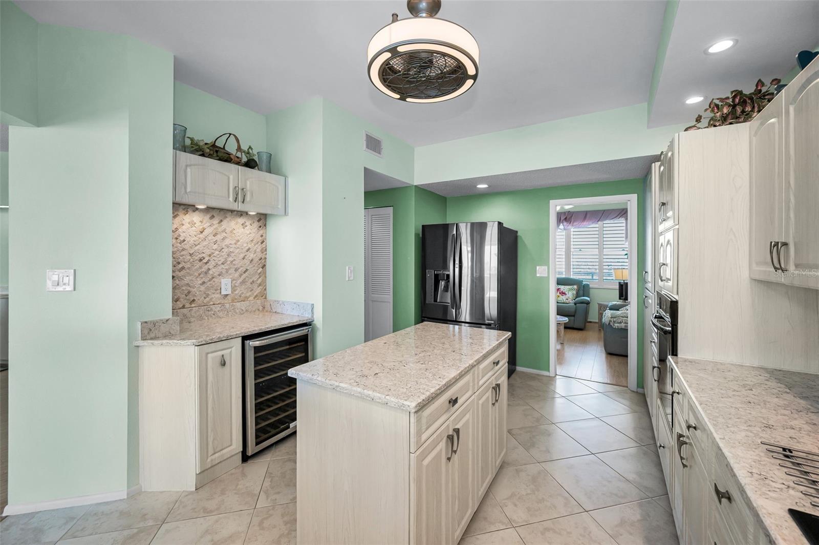 Image 16 of 64 For 7882 Sailboat Key Boulevard S 605