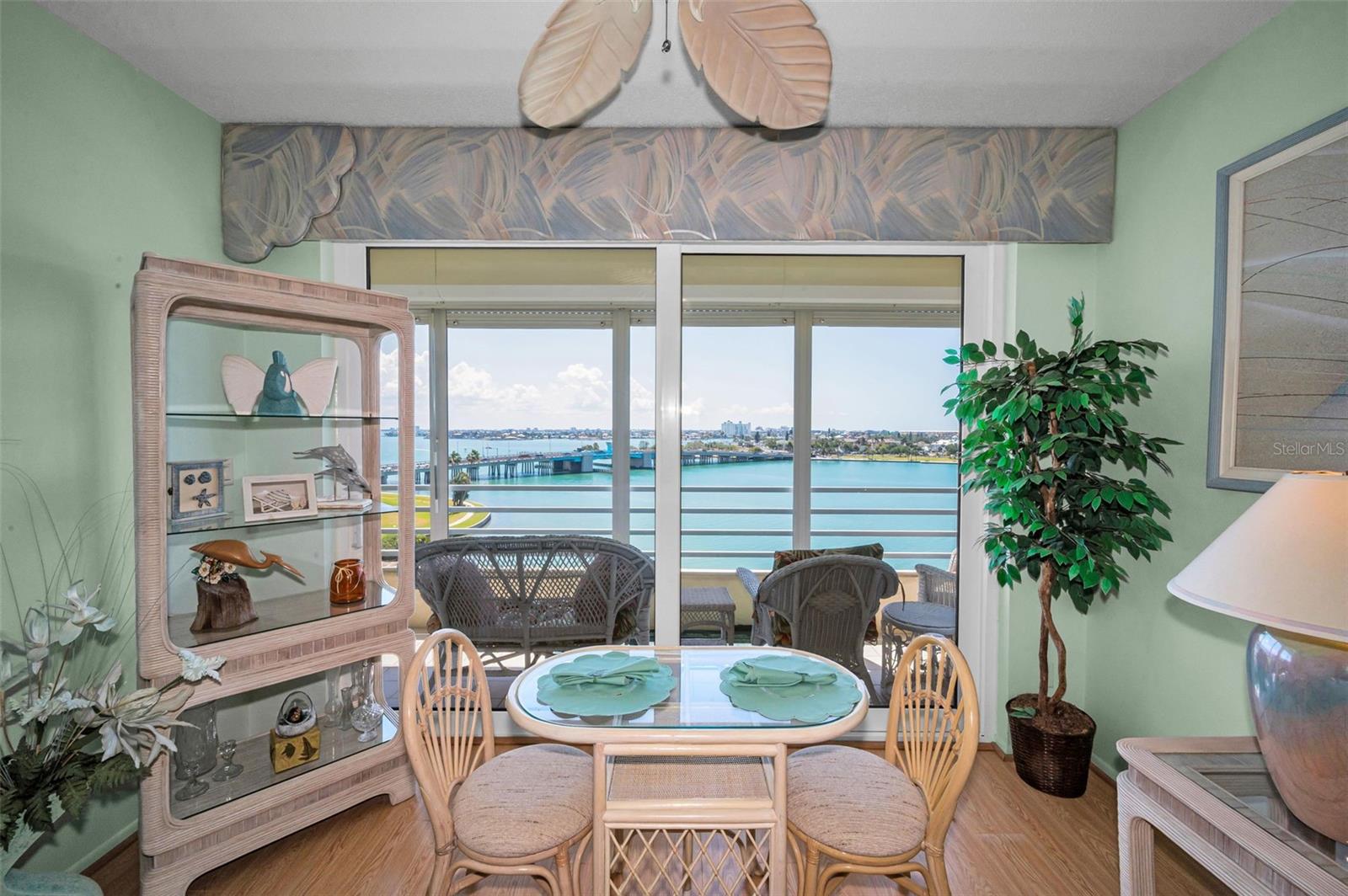 Image 9 of 64 For 7882 Sailboat Key Boulevard S 605