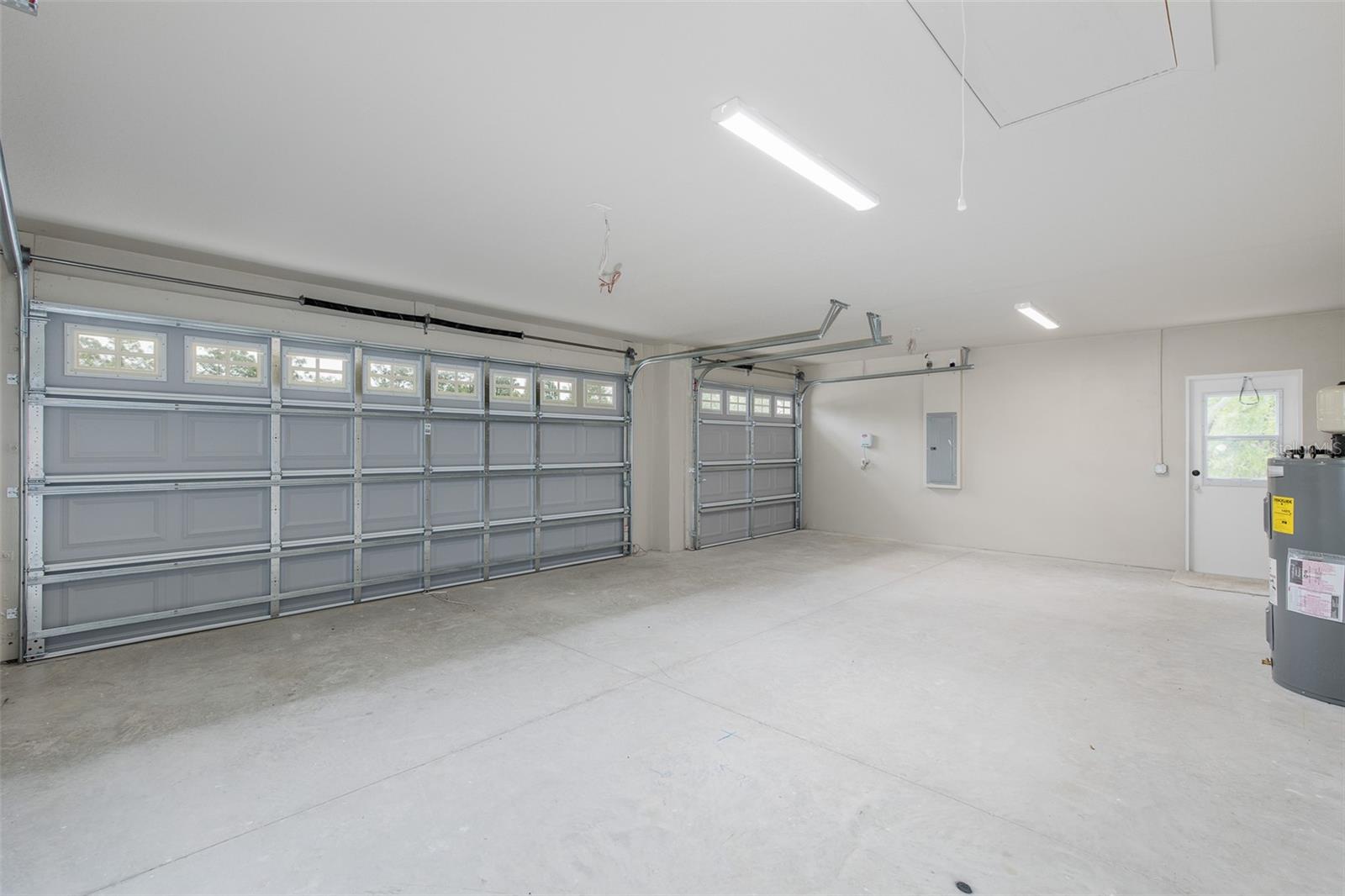 Image 42 of 50 For 36 Vinca Street