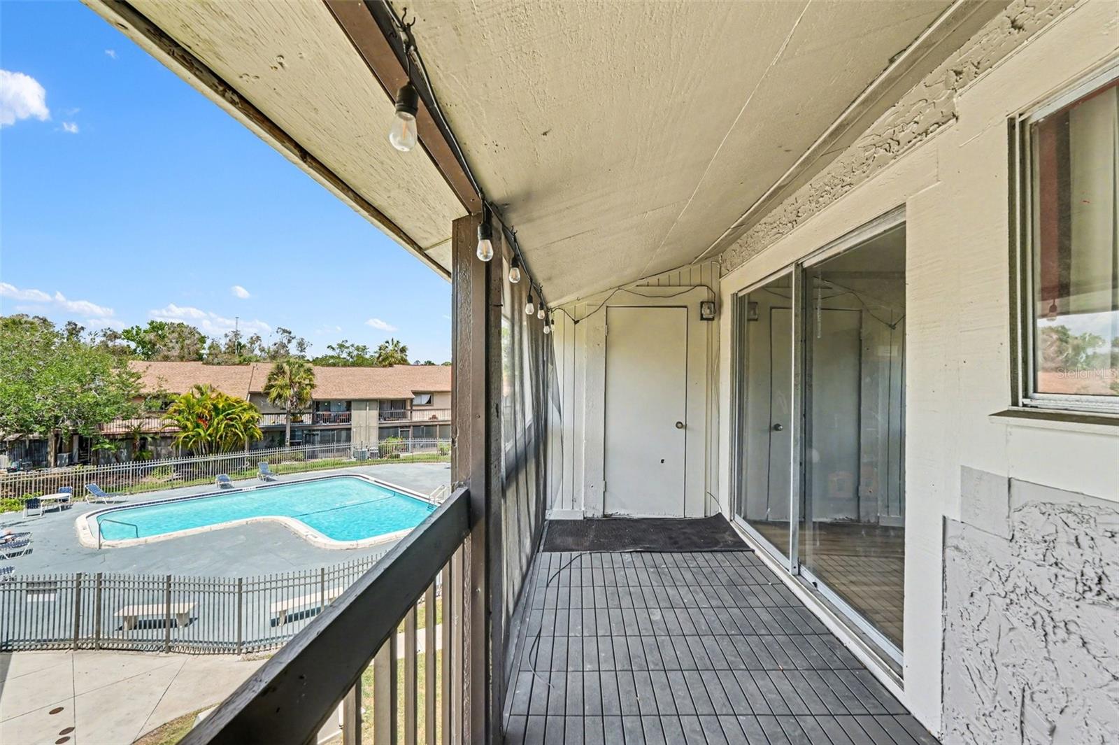 Image 7 of 33 For 6308 Newtown Circle C4