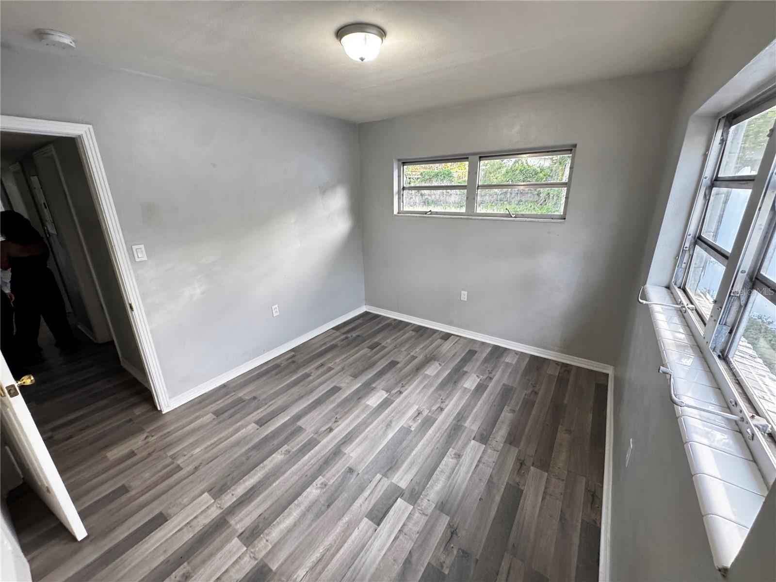 Image 14 of 42 For 309 Belle Claire Place