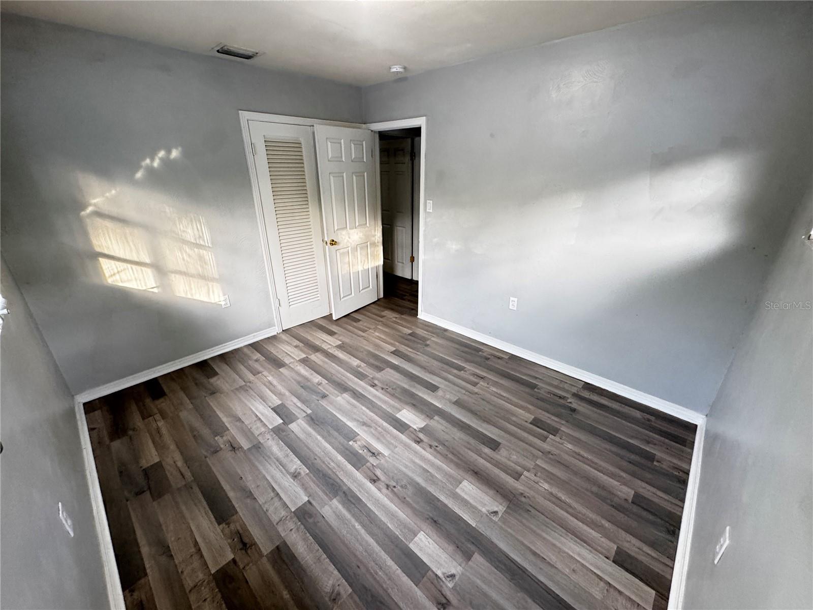 Image 18 of 42 For 309 Belle Claire Place