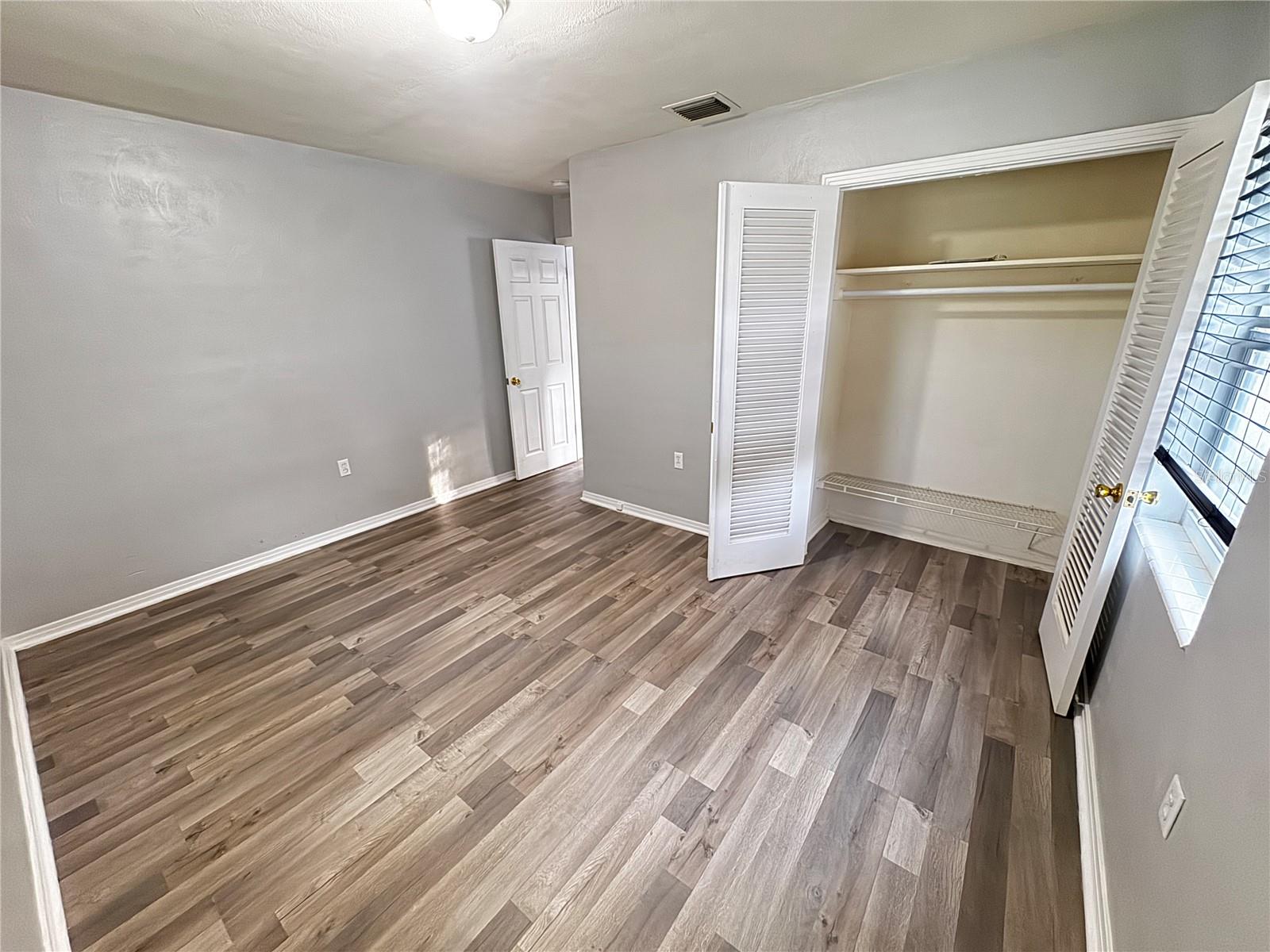 Image 19 of 42 For 309 Belle Claire Place