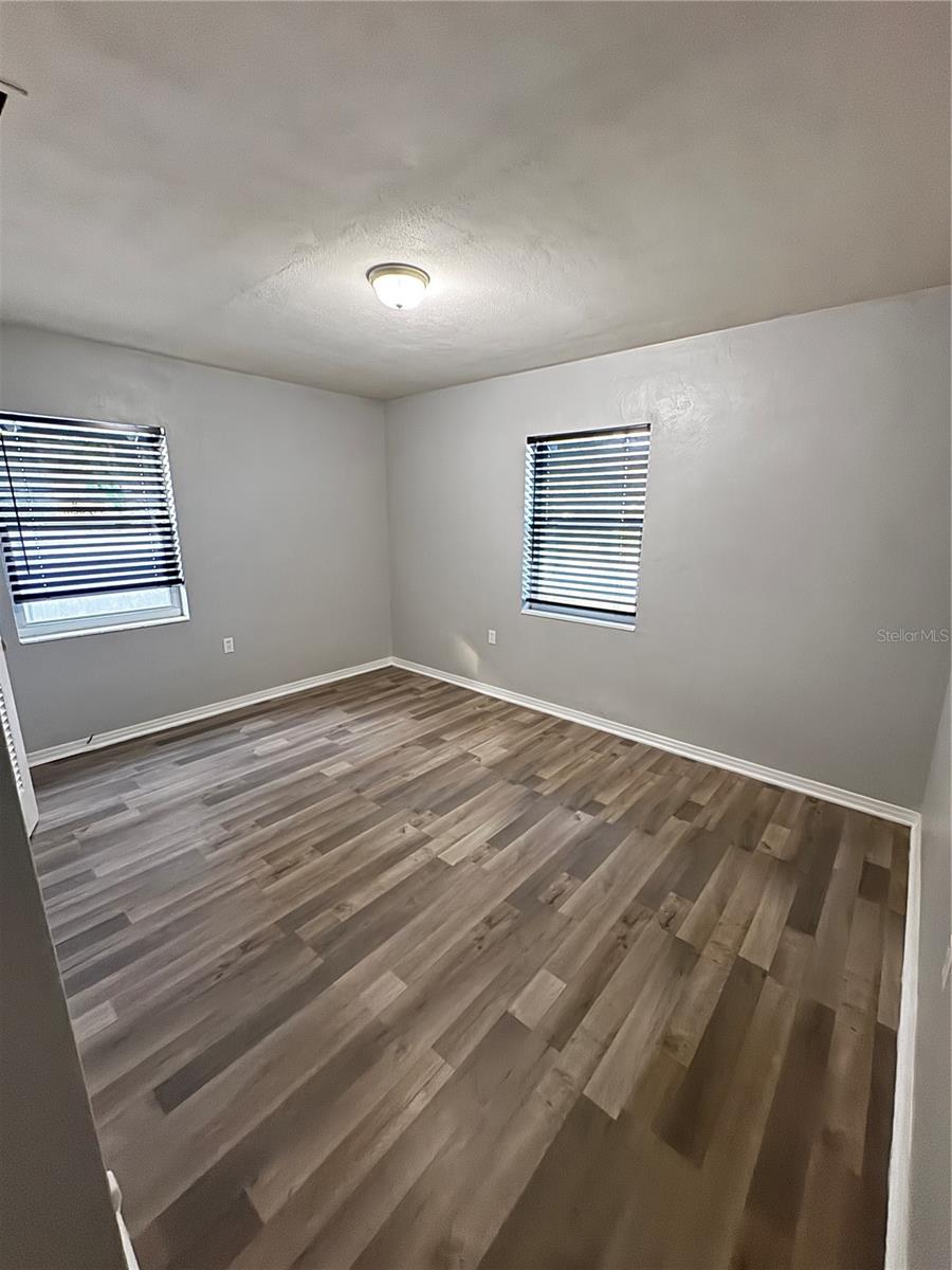 Image 20 of 42 For 309 Belle Claire Place