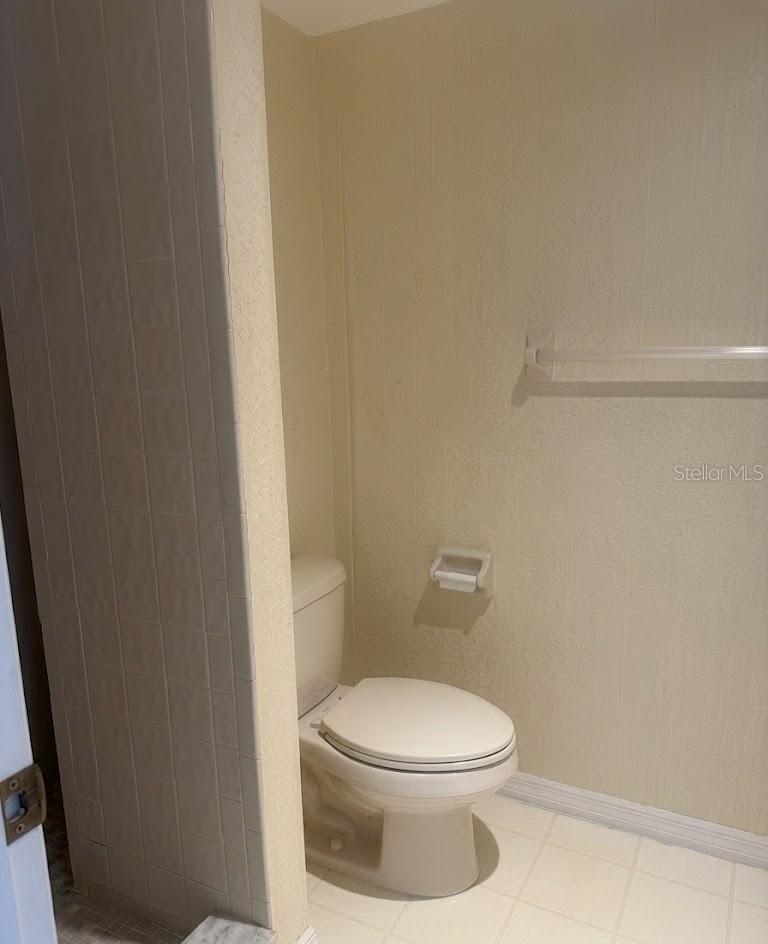 Image 14 of 14 For 2401 Gull Court L202