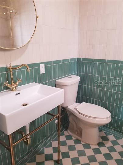 Image 15 of 22 For 634 3rd Street N