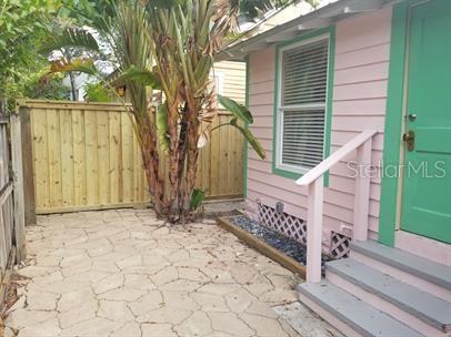 Image 20 of 22 For 634 3rd Street N