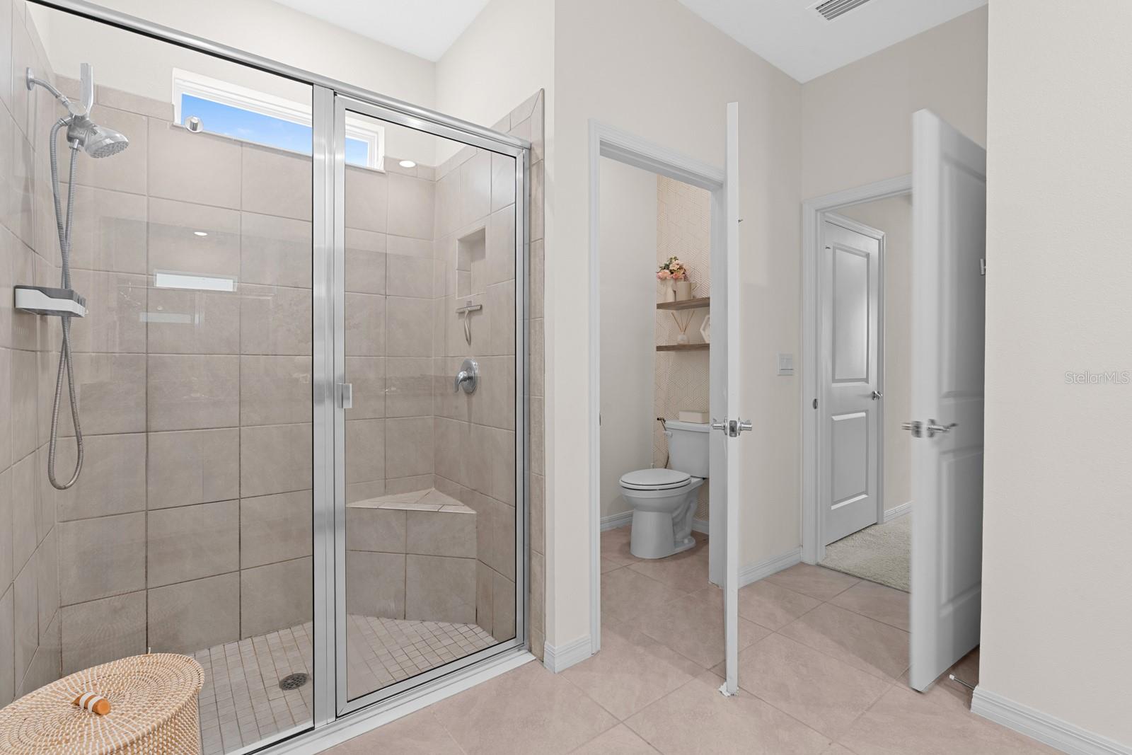 Image 21 of 43 For 8362 Wheat Stone Drive