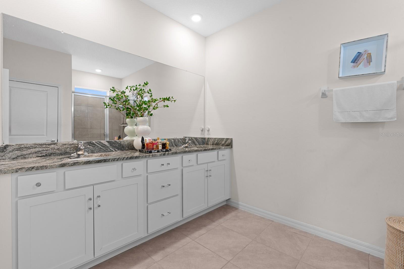 Image 22 of 43 For 8362 Wheat Stone Drive