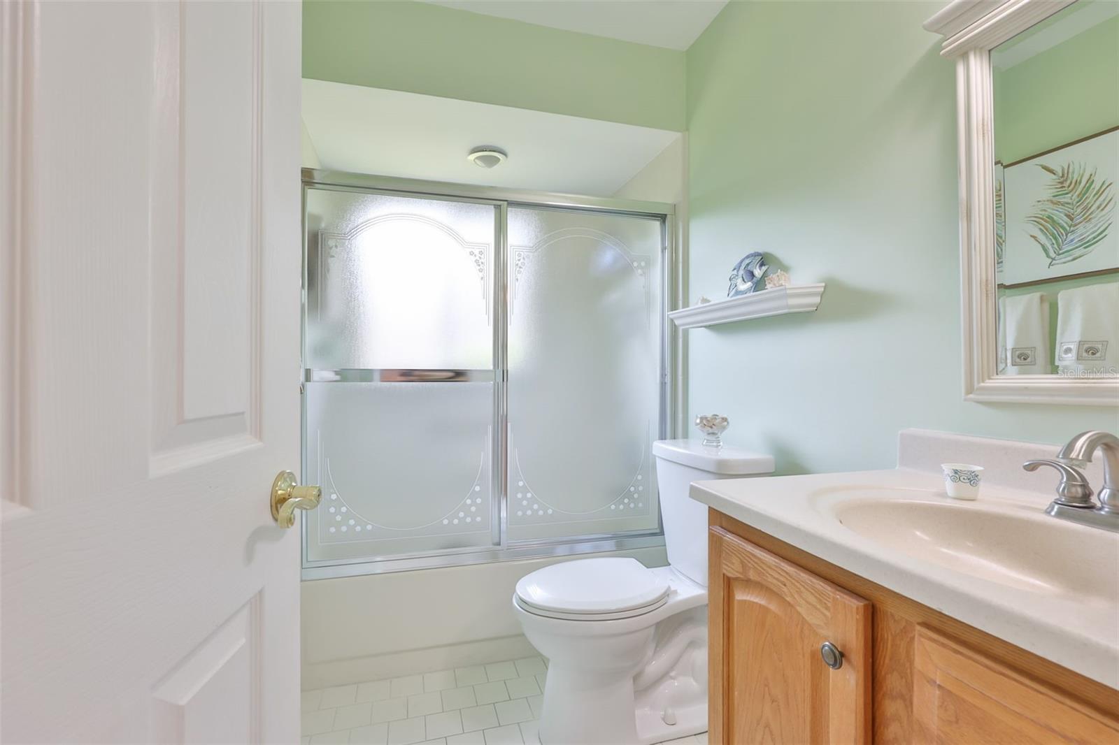 Image 27 of 96 For 2611 Locksley Street 250