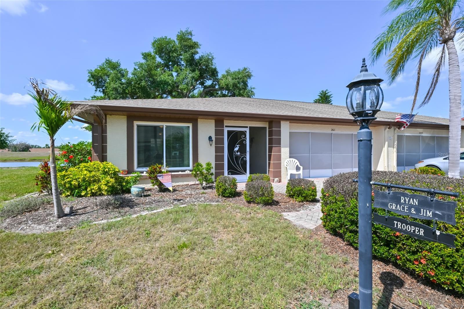Image 3 of 96 For 2611 Locksley Street 250
