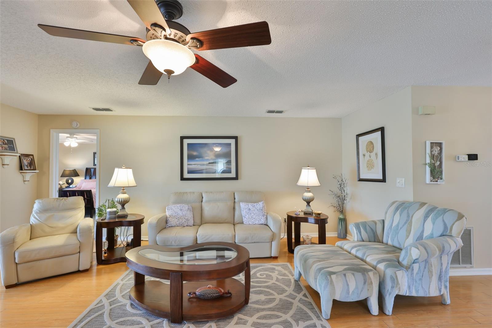 Image 7 of 96 For 2611 Locksley Street 250