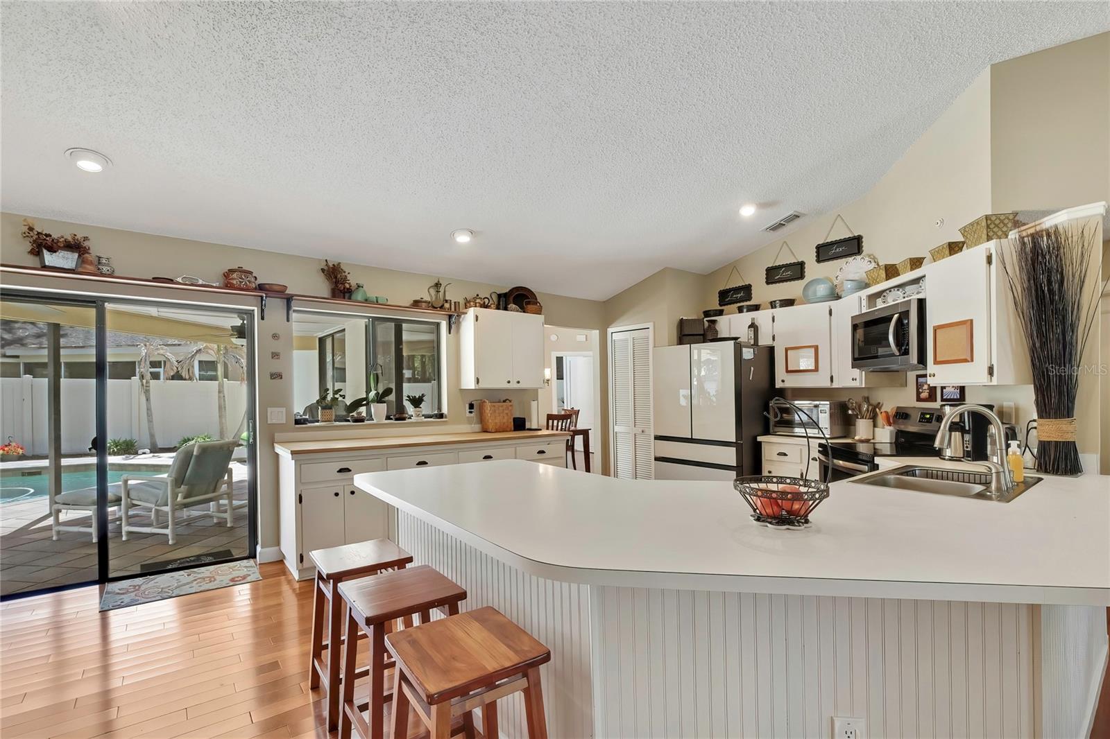 Image 11 of 39 For 9304 Rockrose Drive
