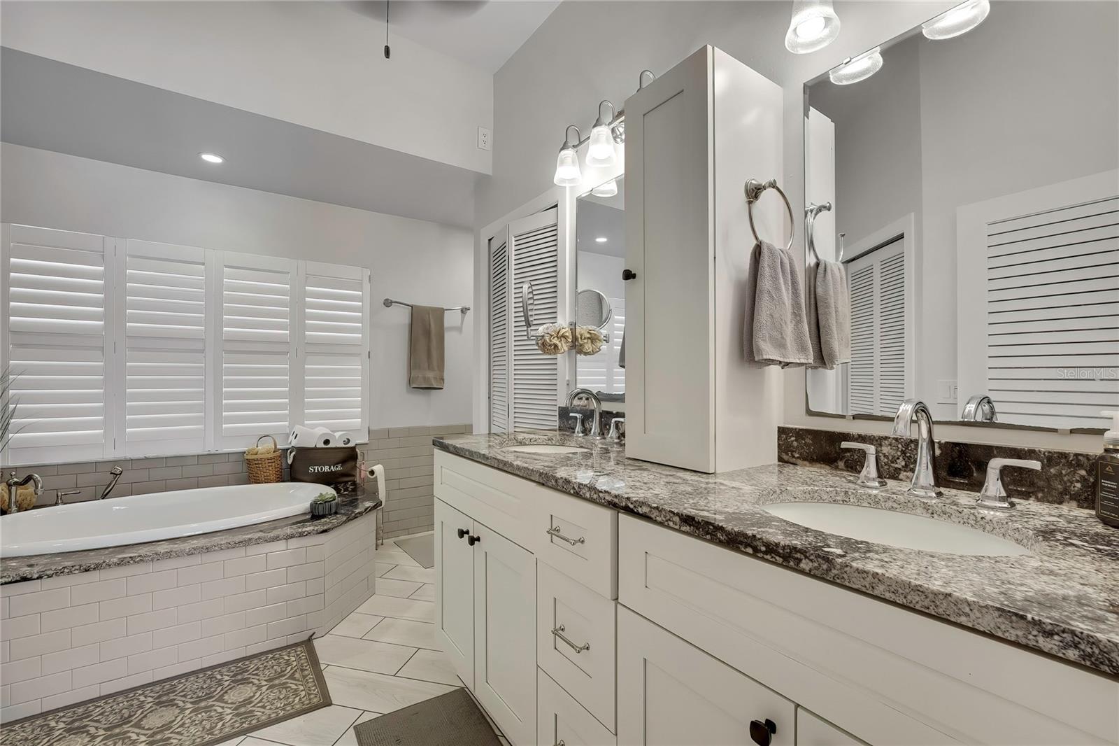 Image 22 of 39 For 9304 Rockrose Drive