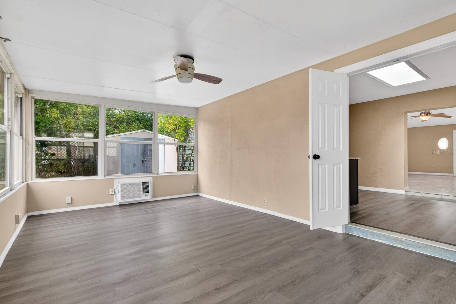 Image 22 of 49 For 6802 Lassen Avenue