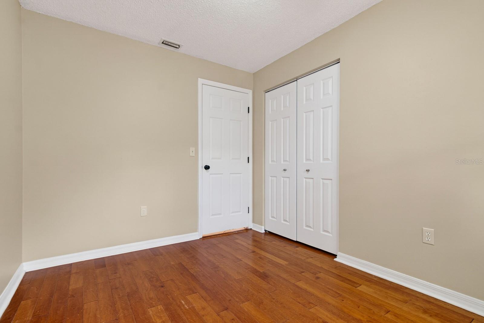 Image 36 of 49 For 6802 Lassen Avenue