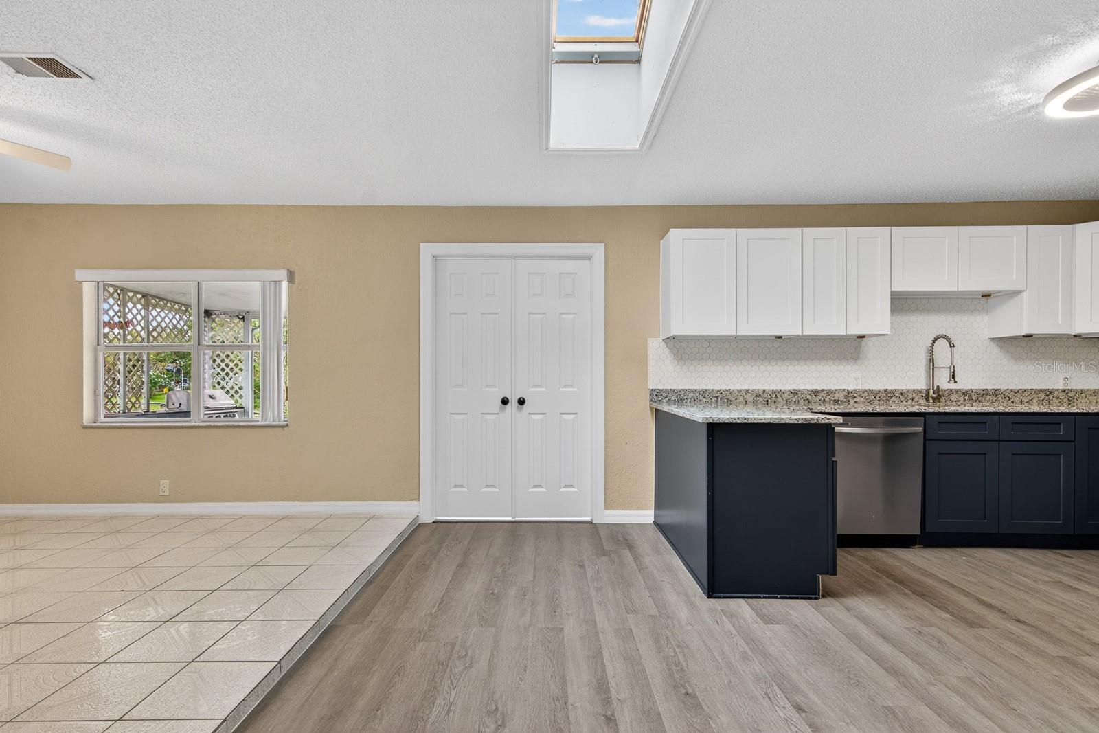 Image 9 of 49 For 6802 Lassen Avenue