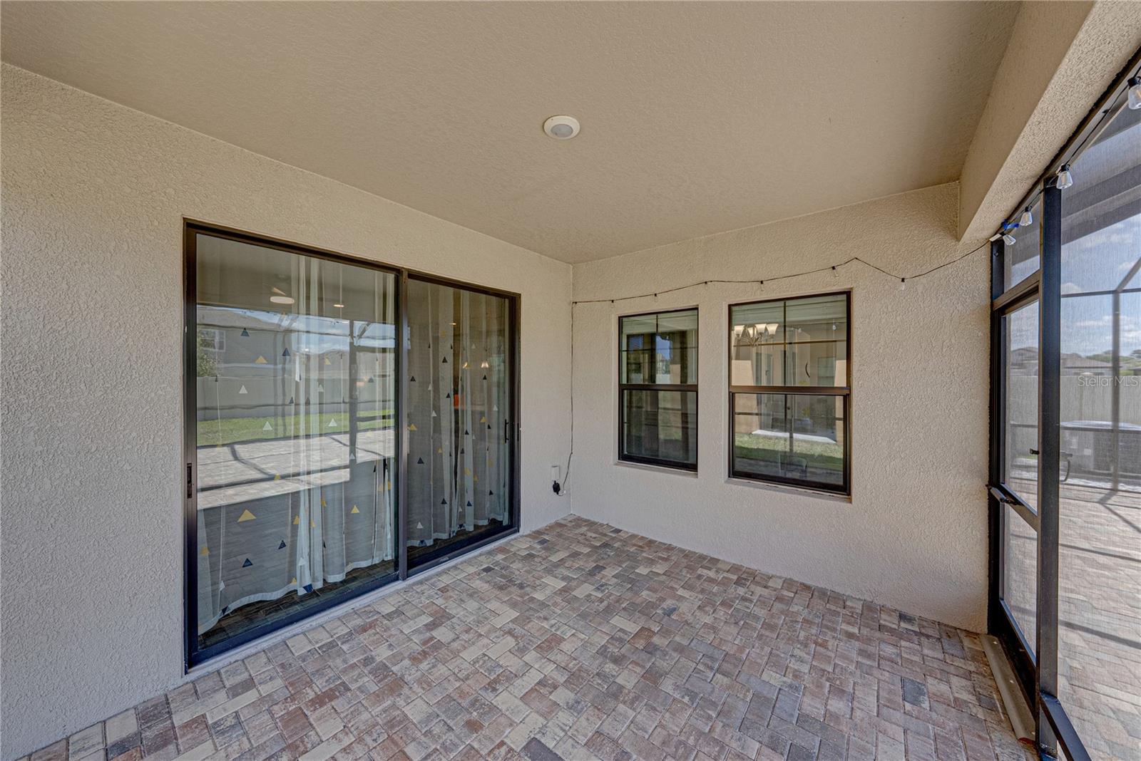 Image 62 of 94 For 14633 Red Castle Avenue