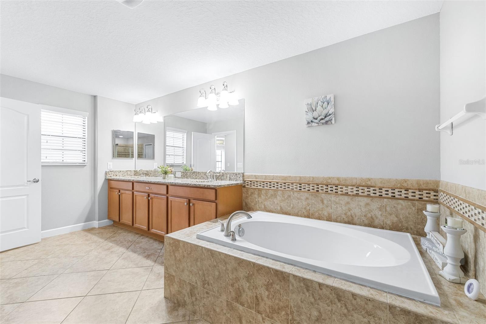 Image 25 of 49 For 1762 Hadden Hall Place