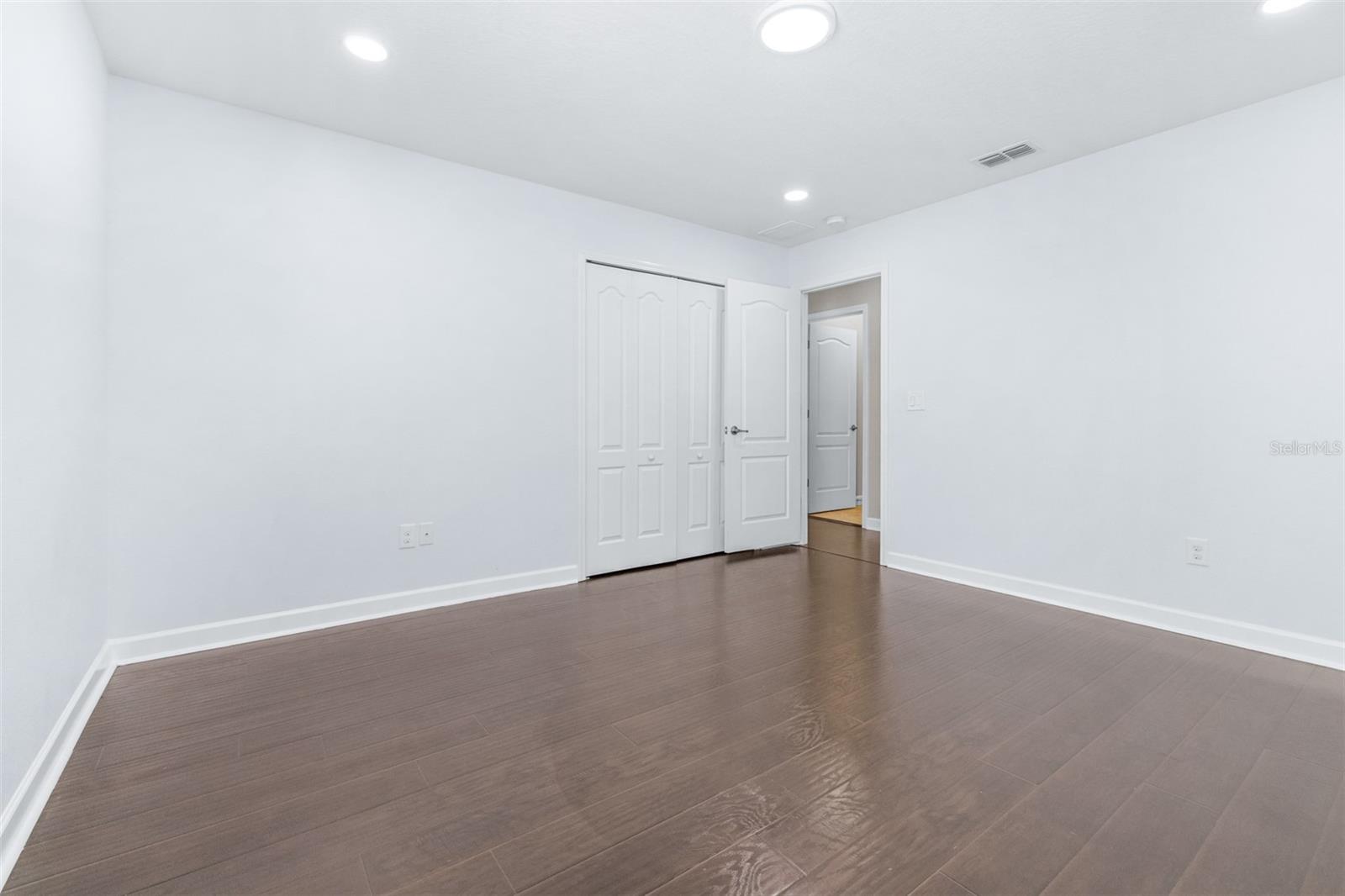 Image 27 of 49 For 1762 Hadden Hall Place