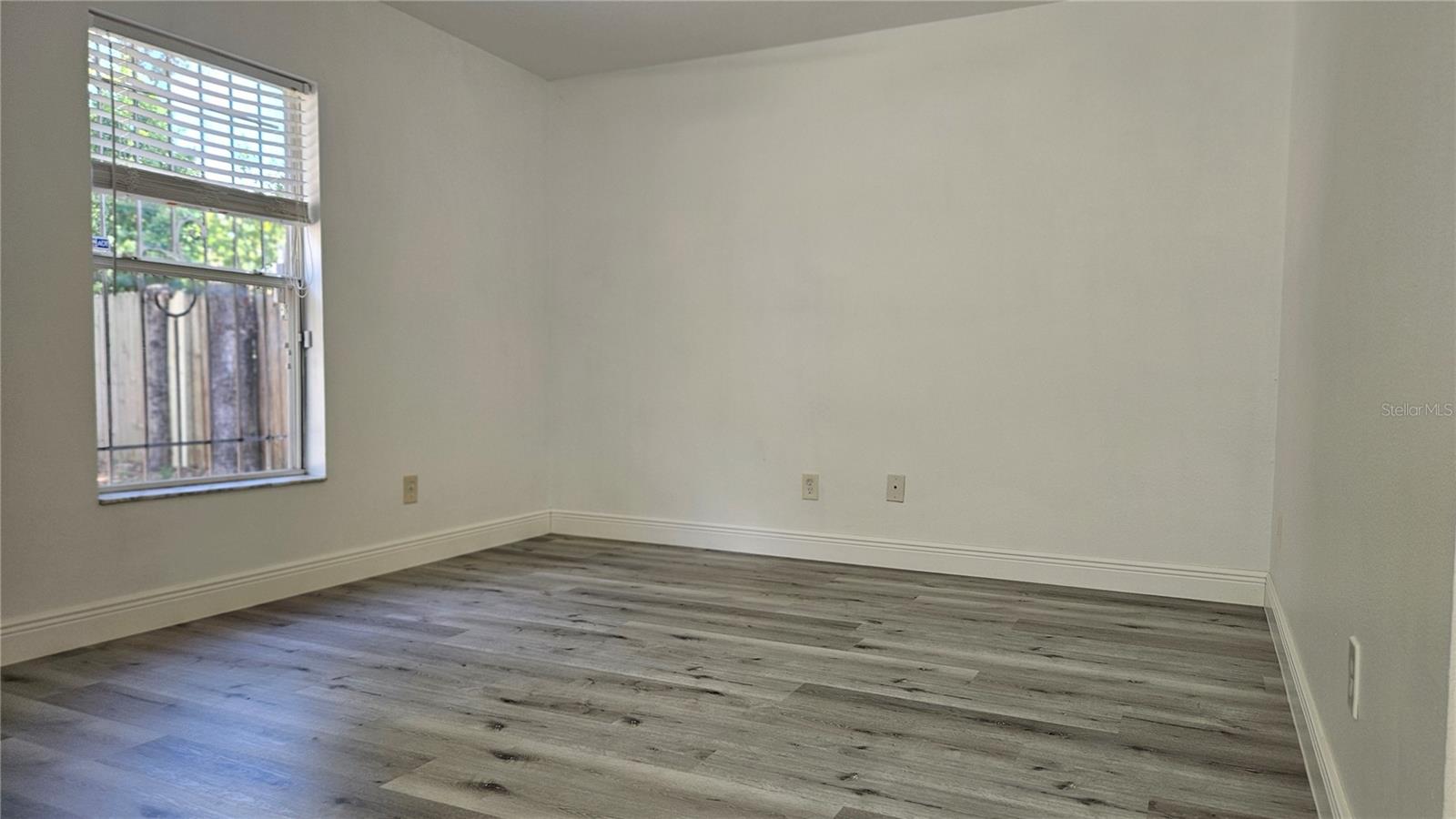 Image 19 of 56 For 8725 13th Street