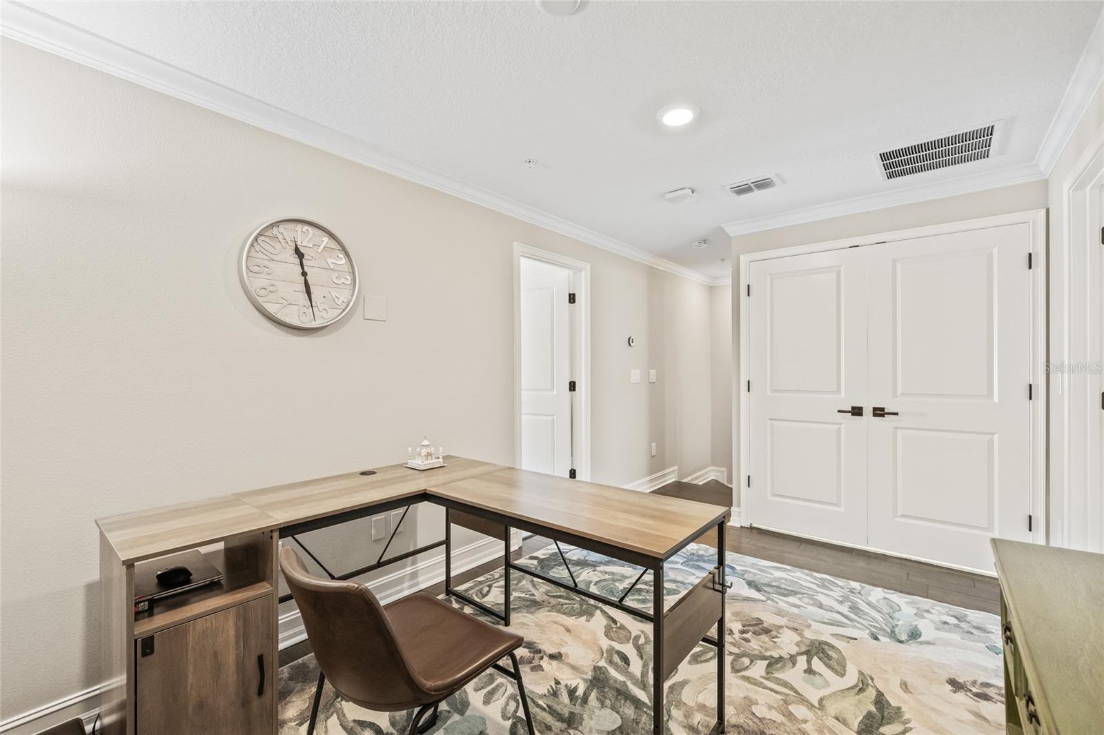 Image 30 of 41 For 4931 Paul Avenue 5