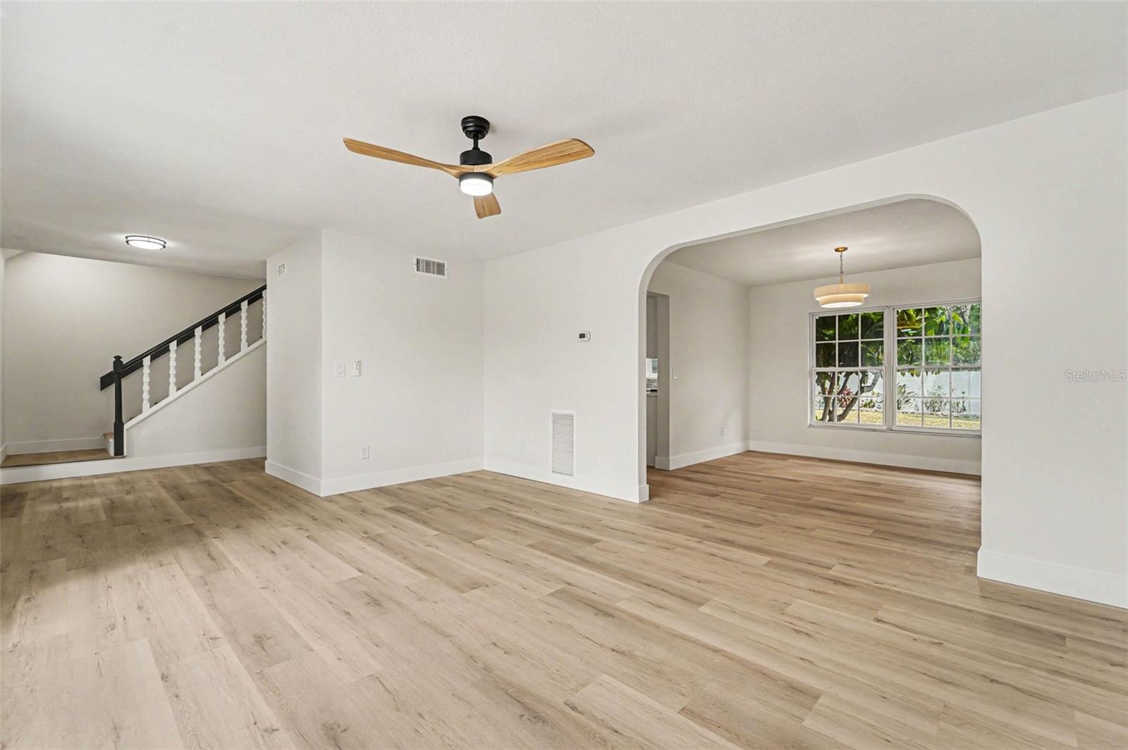 Image 4 of 18 For 16213 Fantasia Drive