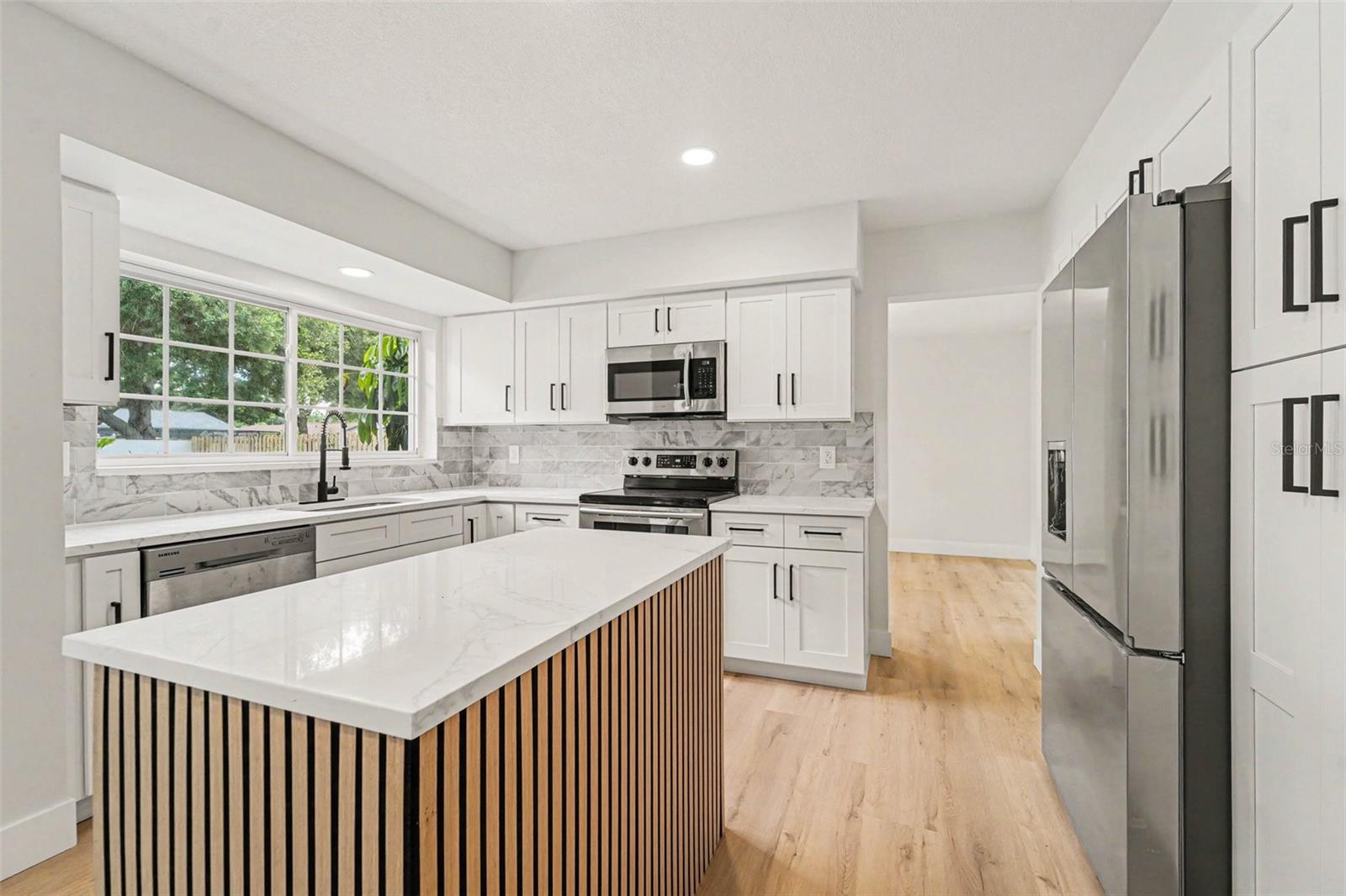 Image 6 of 18 For 16213 Fantasia Drive