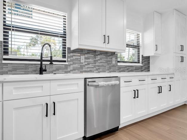 Listing photo id 9 for 6040 84th Avenue N