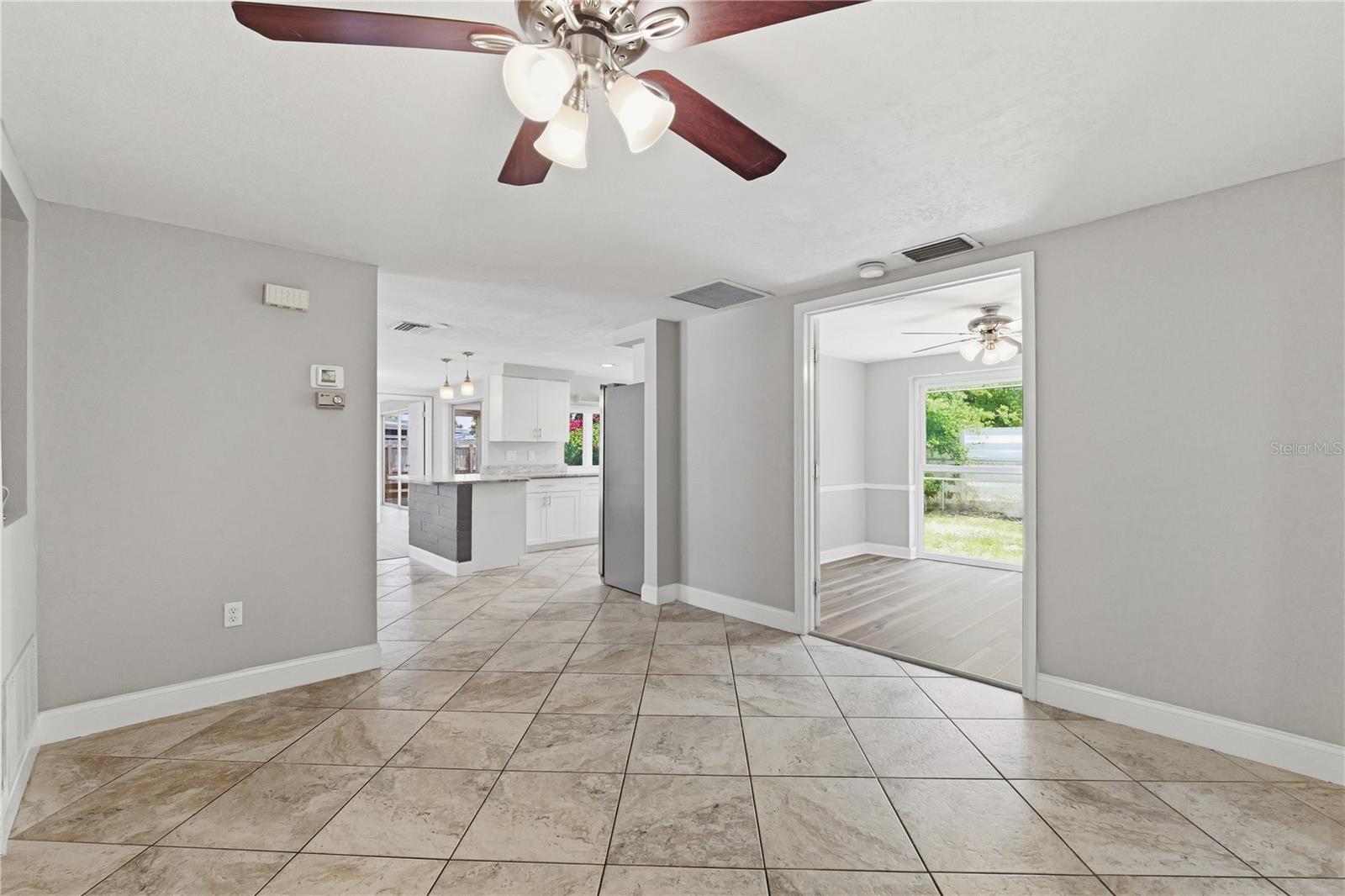 Image 21 of 39 For 4018 Cashmere Drive
