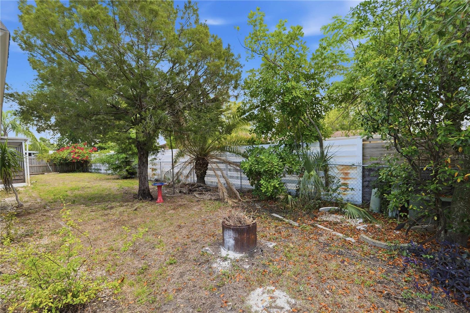 Image 32 of 39 For 4018 Cashmere Drive