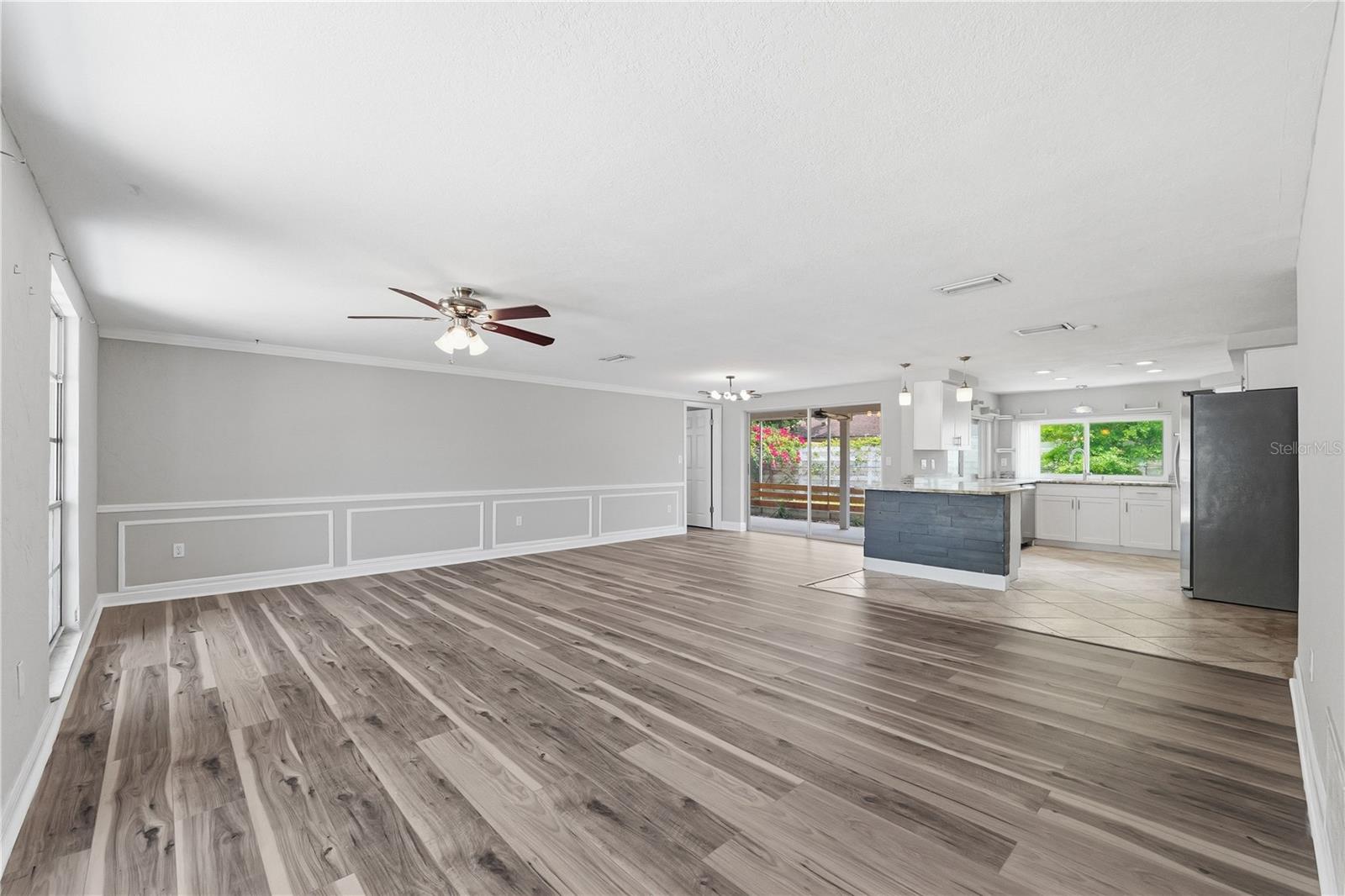 Image 4 of 39 For 4018 Cashmere Drive