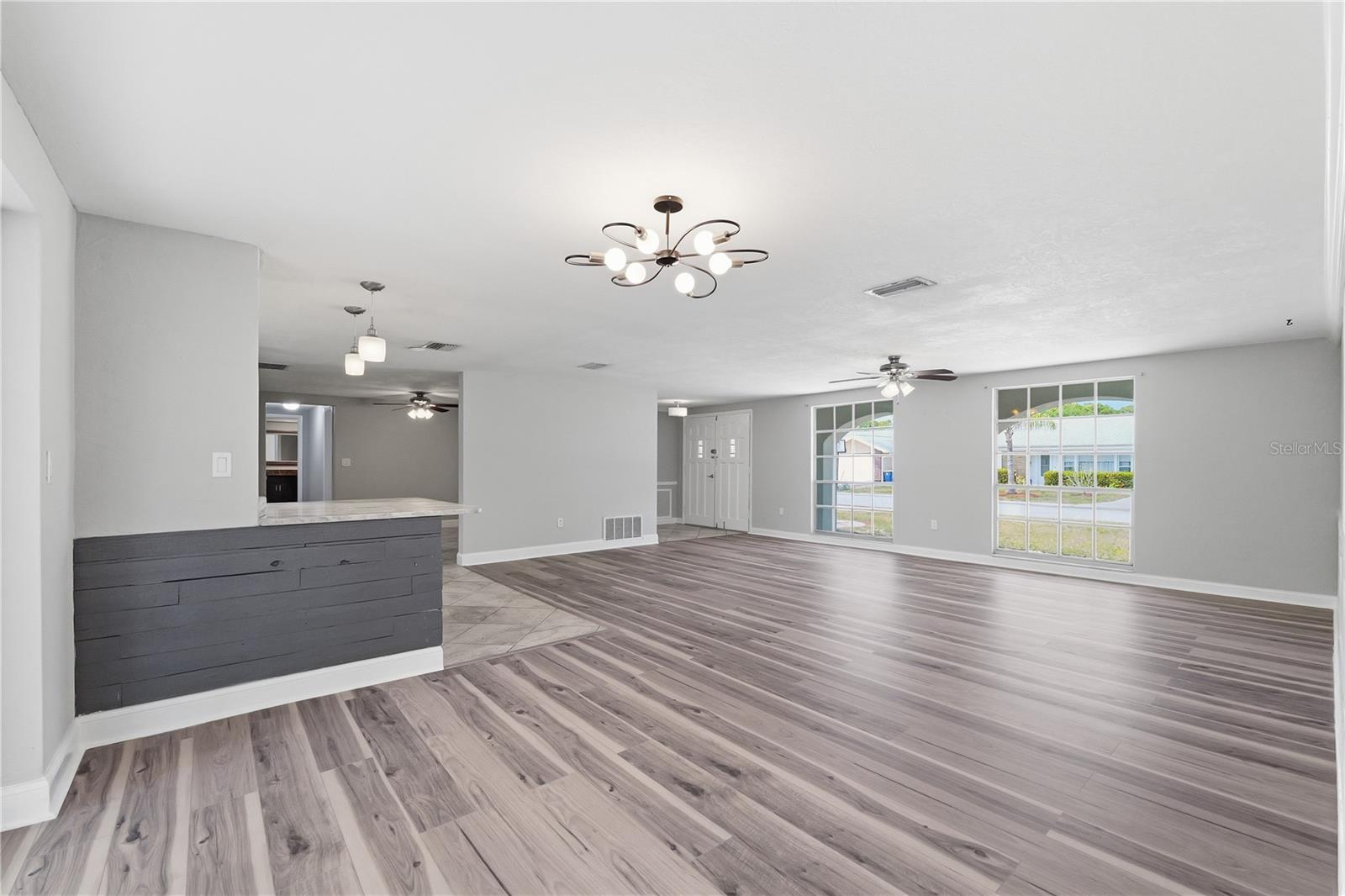 Image 6 of 39 For 4018 Cashmere Drive
