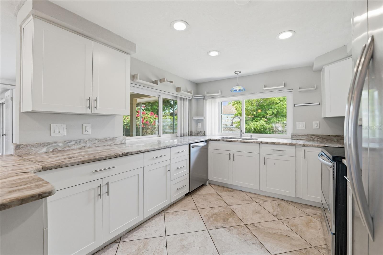 Image 8 of 39 For 4018 Cashmere Drive