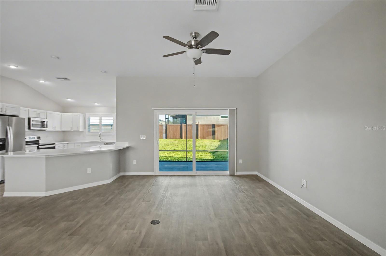 Image 18 of 37 For 3320 Dzuro Drive