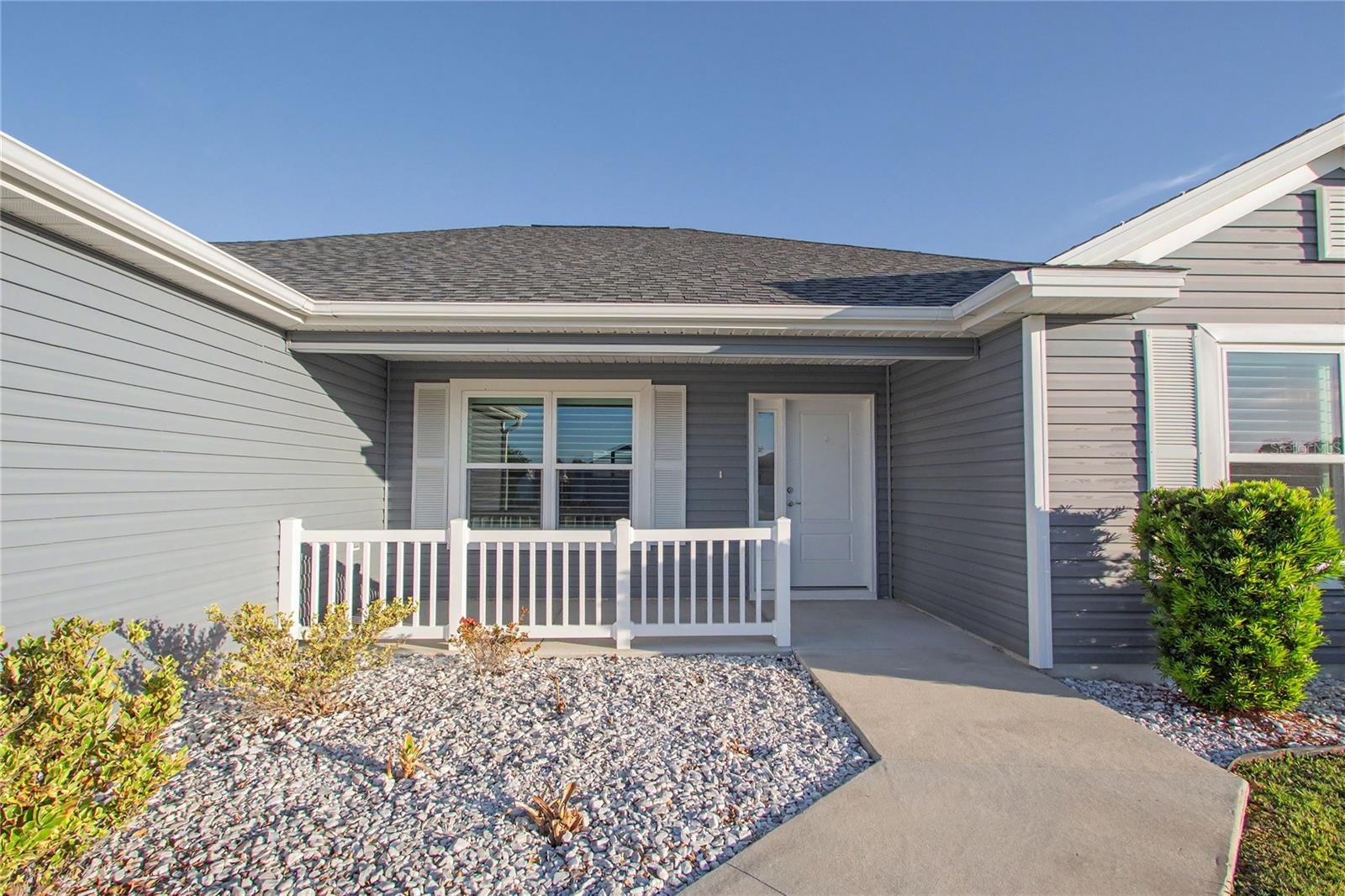 Image 4 of 37 For 3320 Dzuro Drive