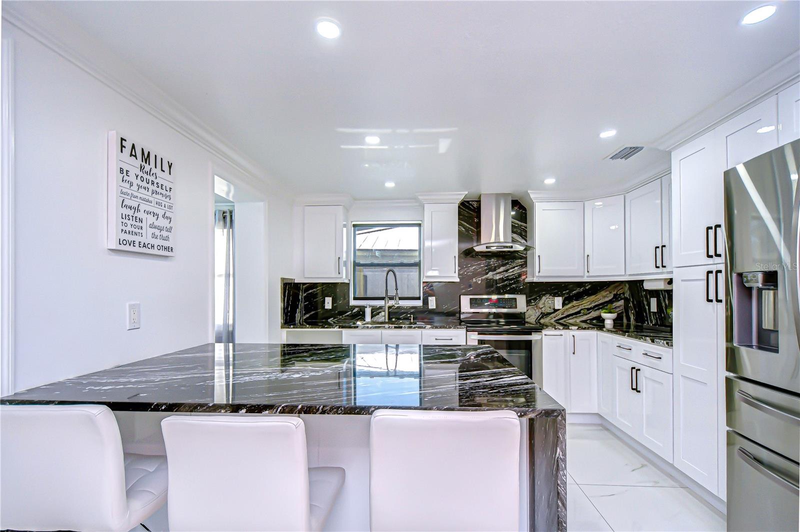 Image 12 of 84 For 3314 Kirby Street