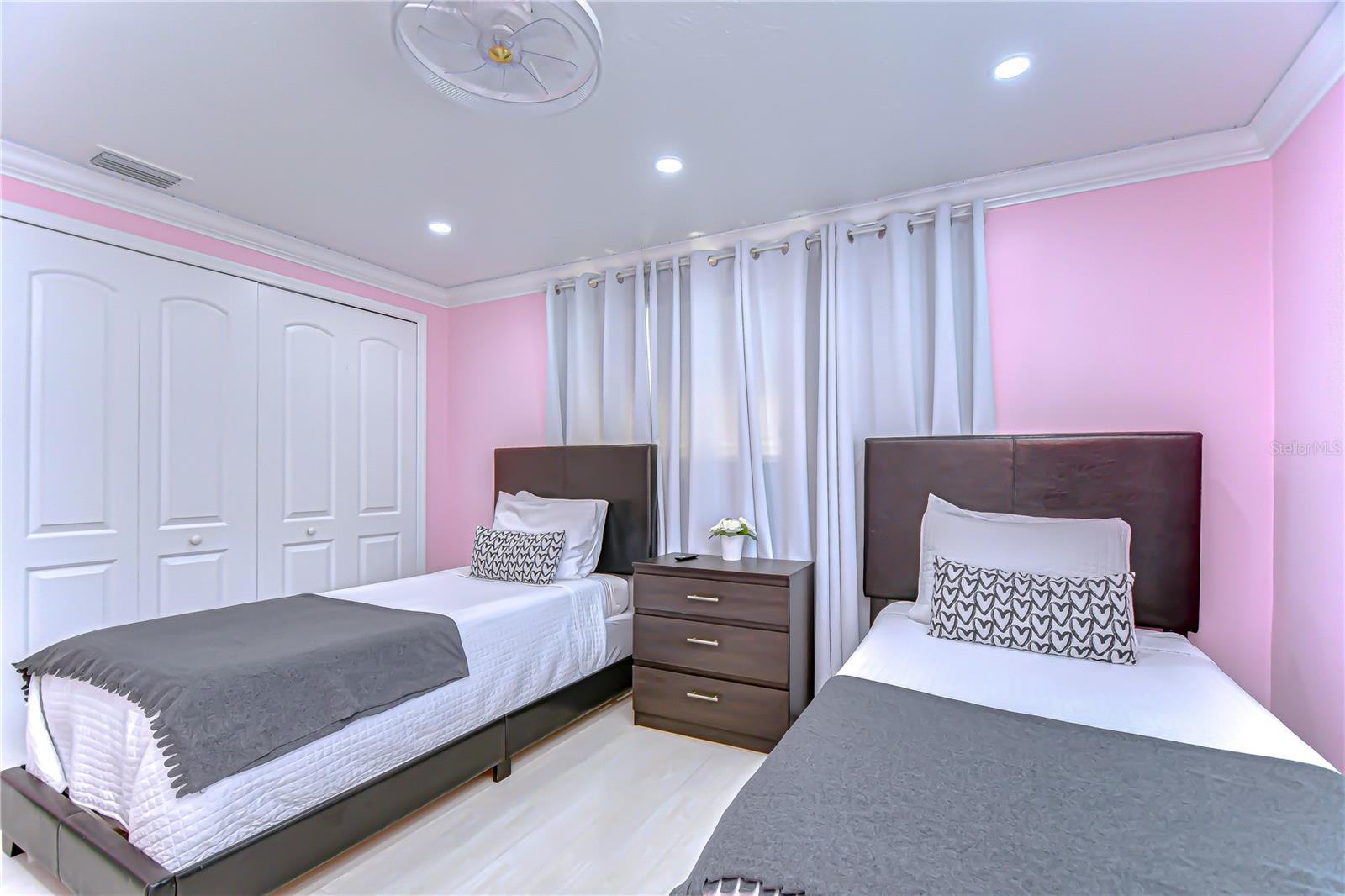 Image 33 of 84 For 3314 Kirby Street