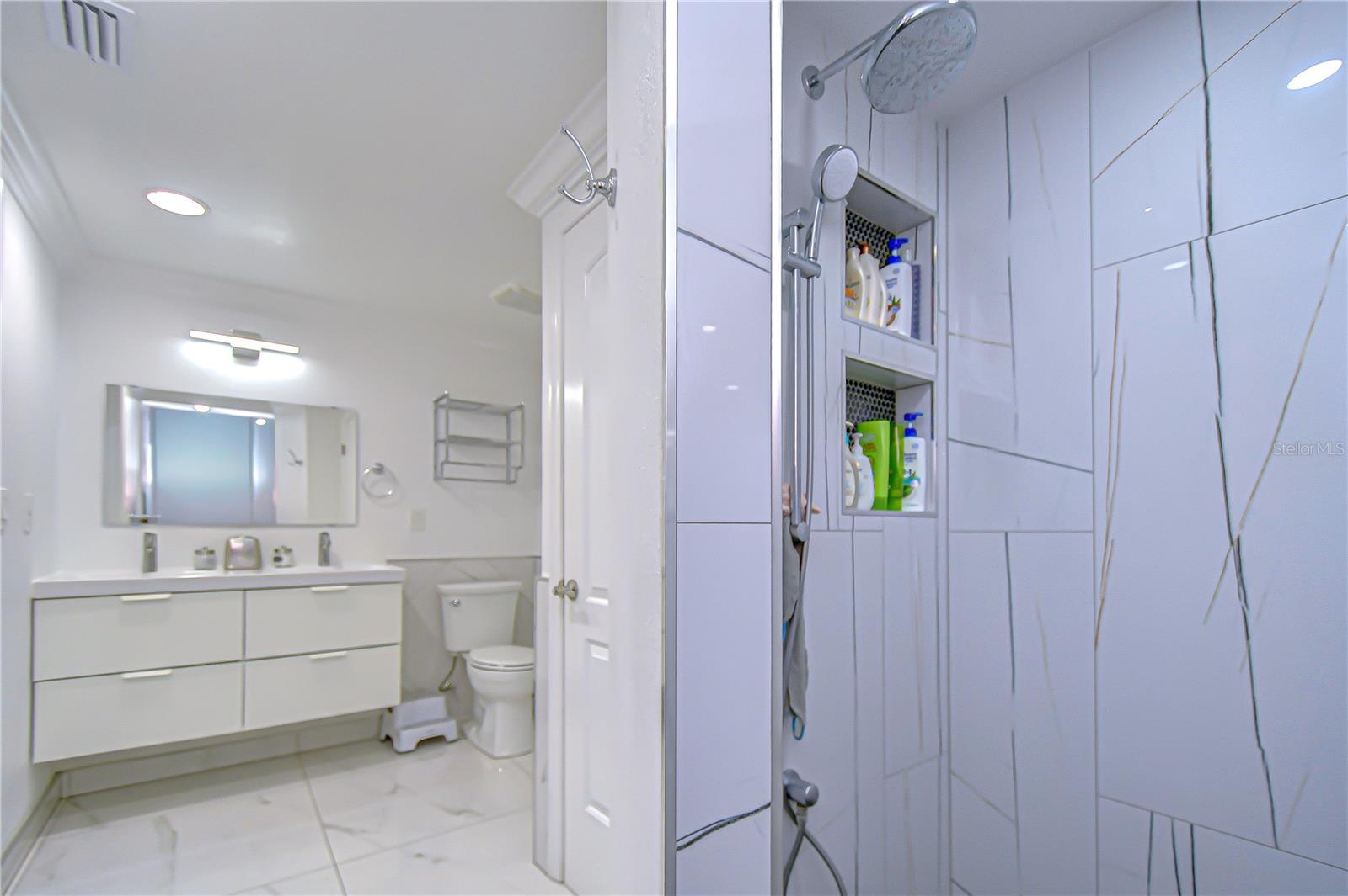 Image 52 of 84 For 3314 Kirby Street