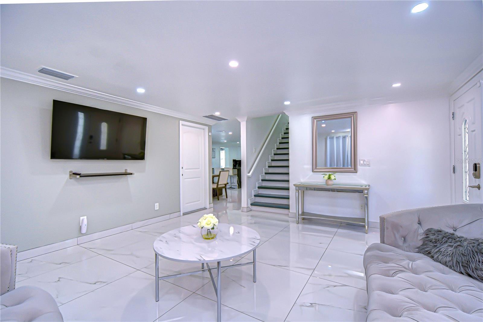 Image 7 of 84 For 3314 Kirby Street