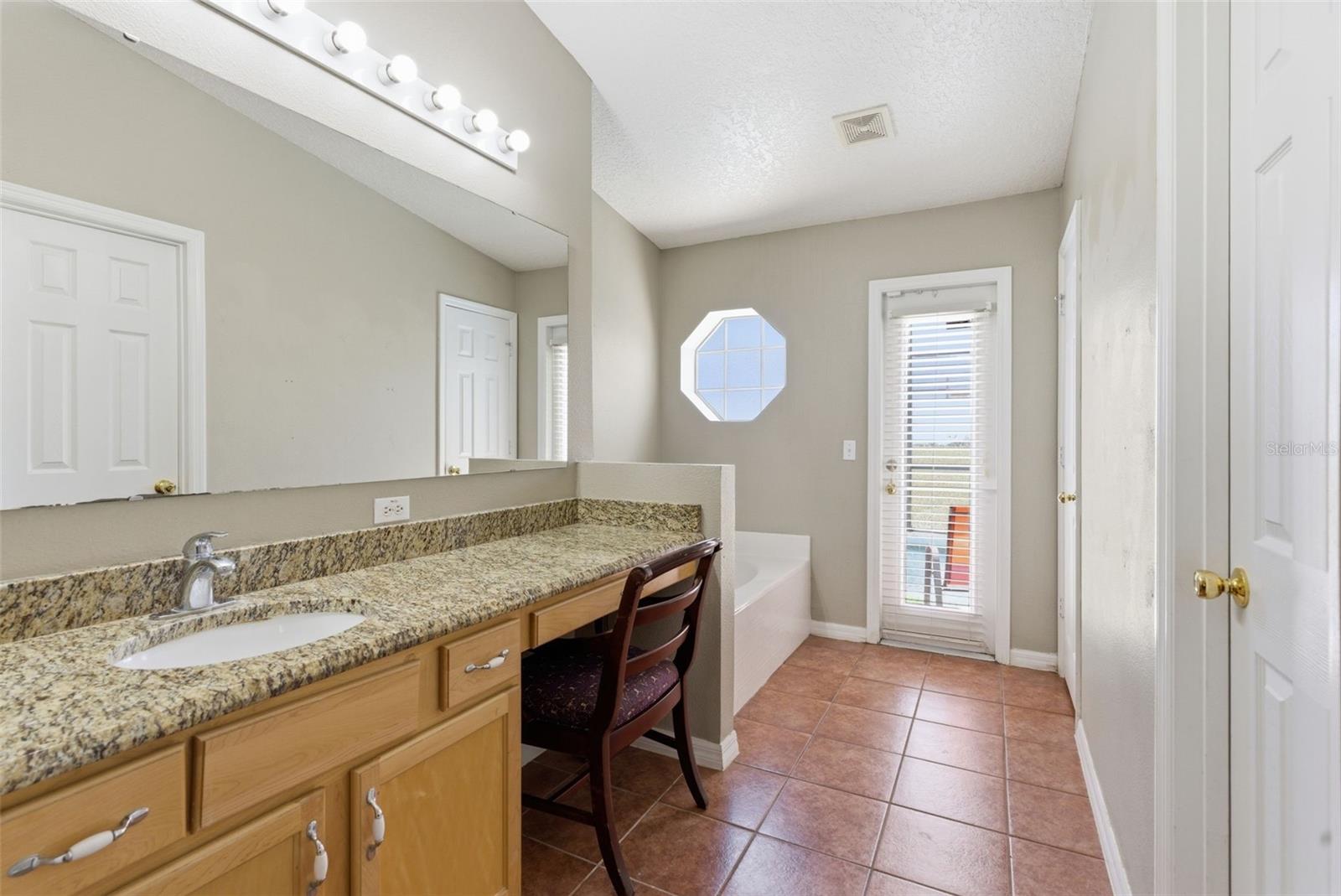 Image 15 of 35 For 183 Jocelyn Drive