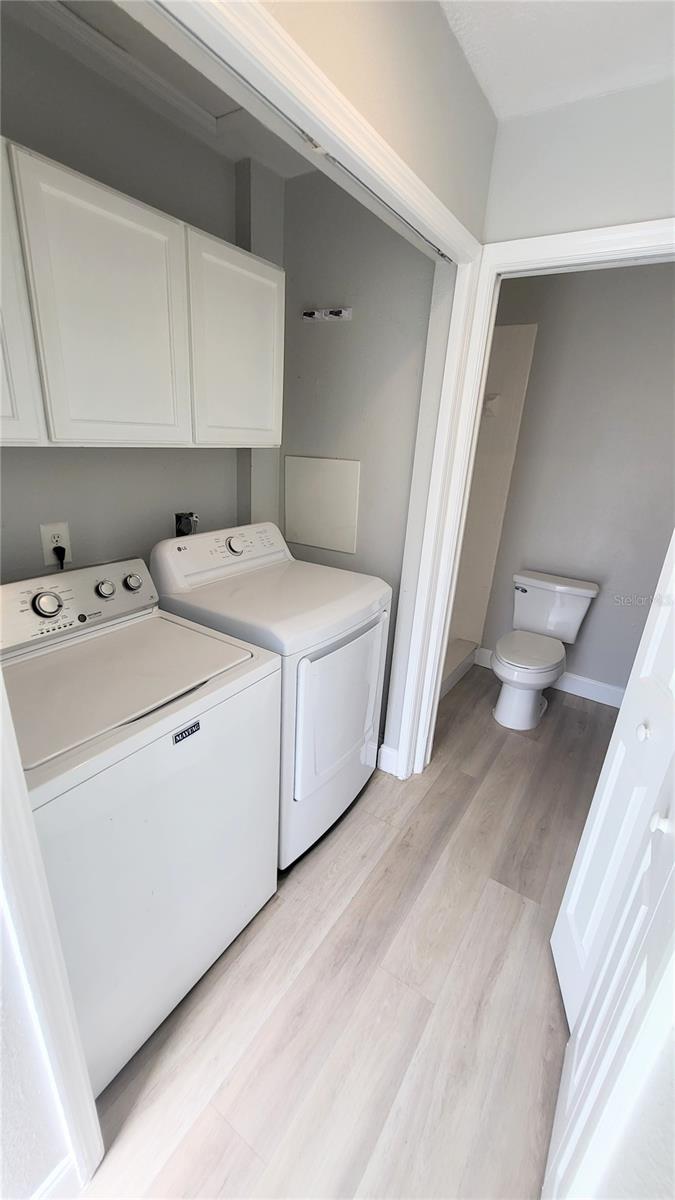 Image 11 of 40 For 6262 142nd Avenue N 905