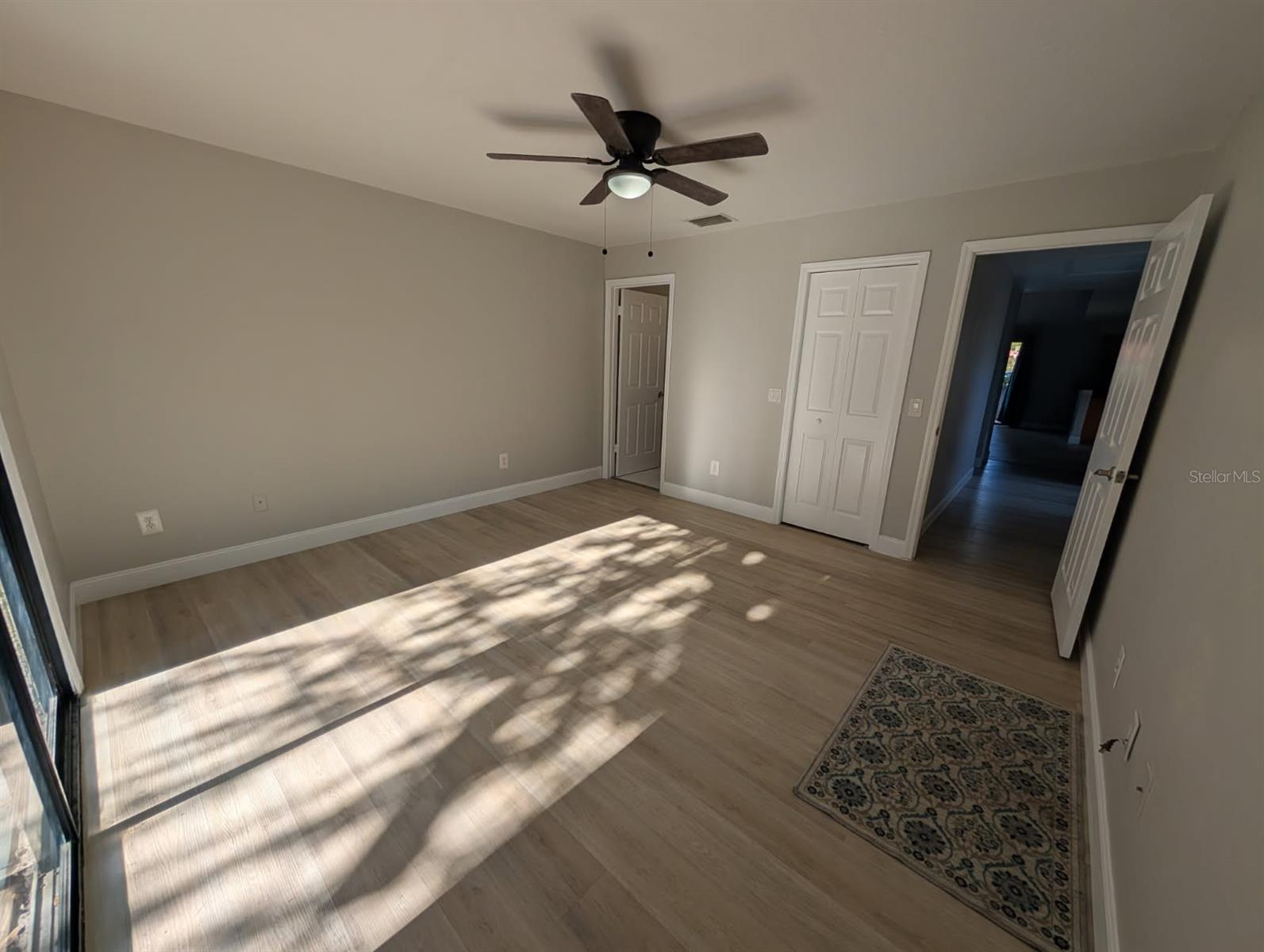 Image 14 of 40 For 6262 142nd Avenue N 905